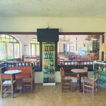 Madonna Di Luciago Hotel Armeno