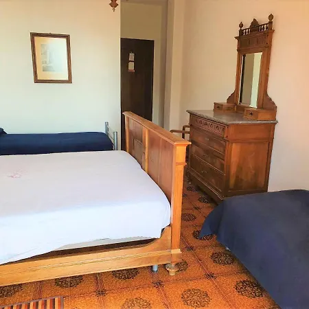 Hotel Madonna Di Luciago 2*