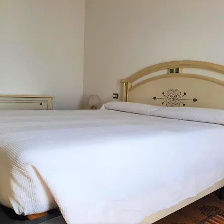 Hotel Madonna Di Luciago