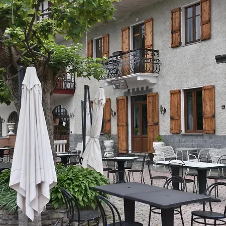 Madonna Di Luciago Hotel Armeno