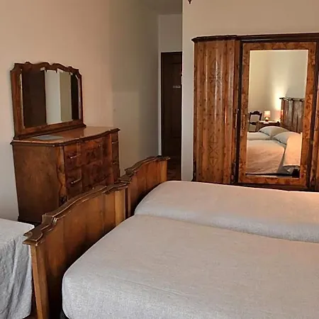 Madonna Di Luciago Hotel