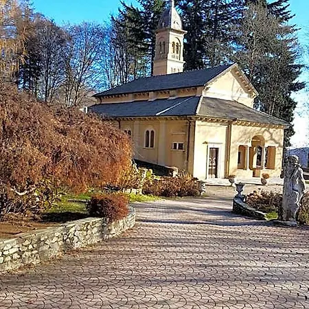 Madonna Di Luciago Hotel