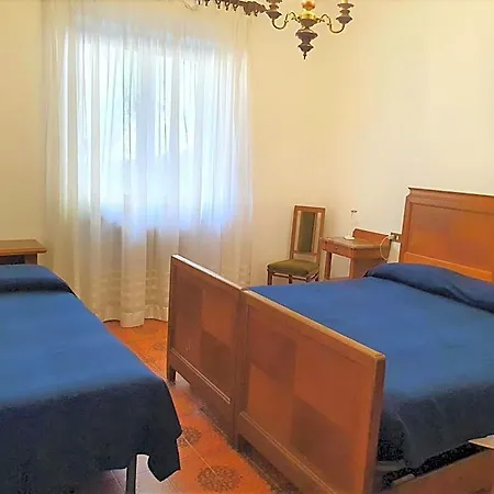 Madonna Di Luciago 2*