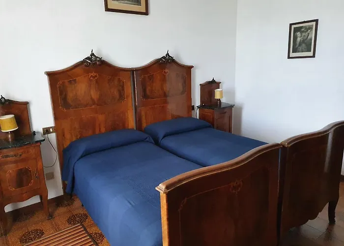 Madonna Di Luciago 2*