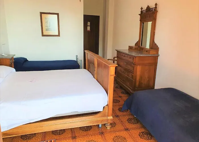 Hotel Madonna Di Luciago 2*