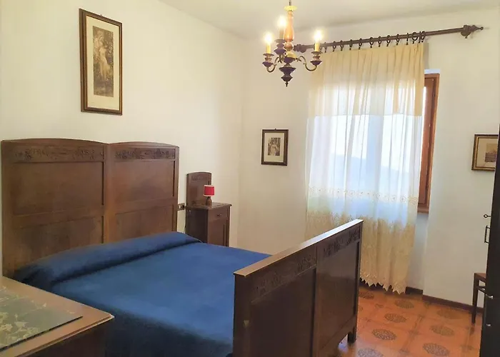 Hotel Madonna Di Luciago 2*