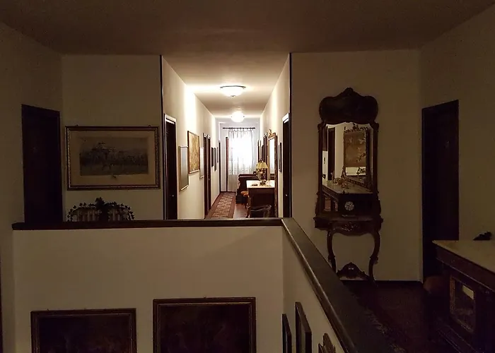 Hotel Madonna Di Luciago 2*